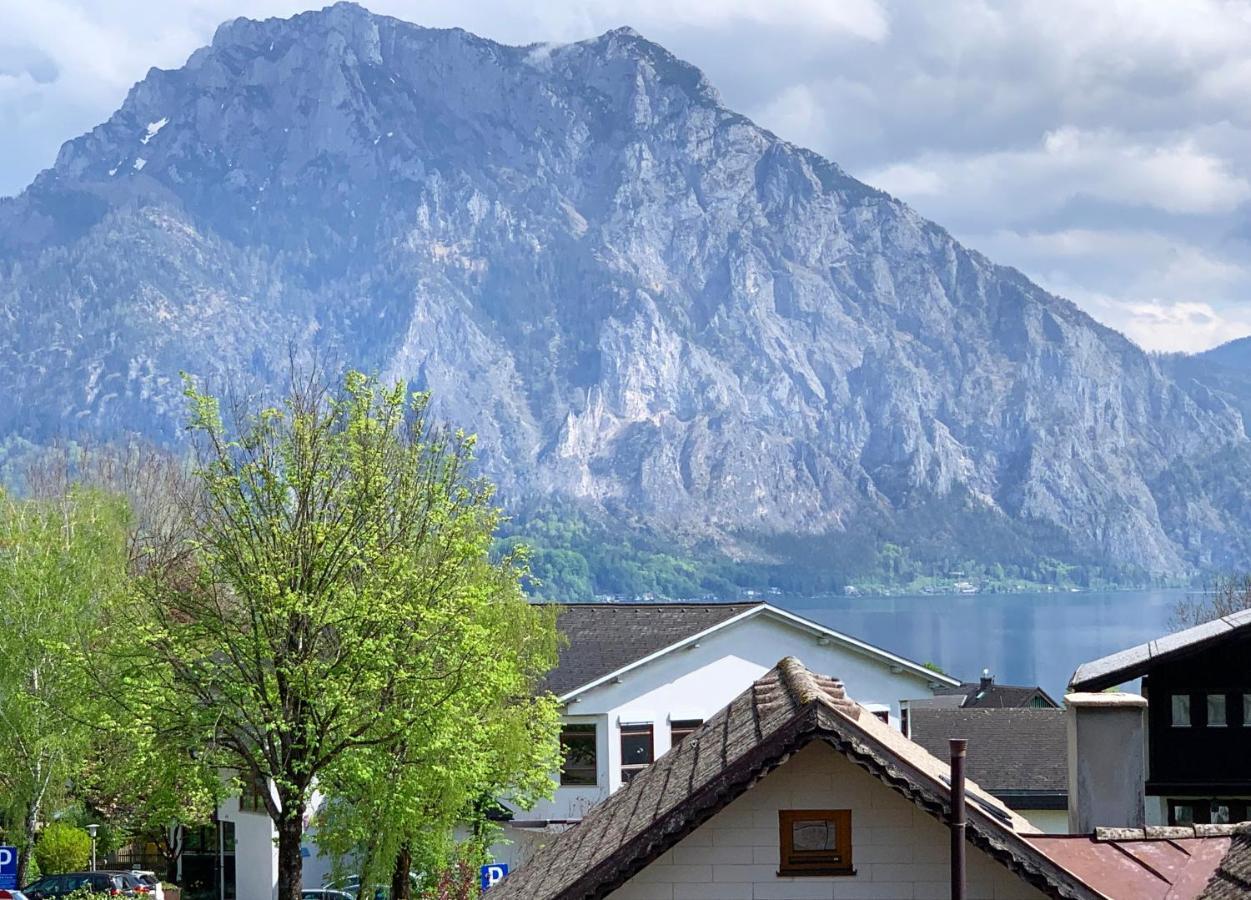 Apartment Traum Panorama Mit Berg & Seeblick Altmuenster